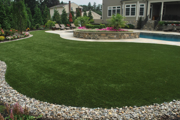 Artificial grass lawn in Toronto